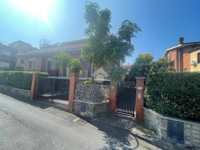 Appartamento in vendita a Marino RM