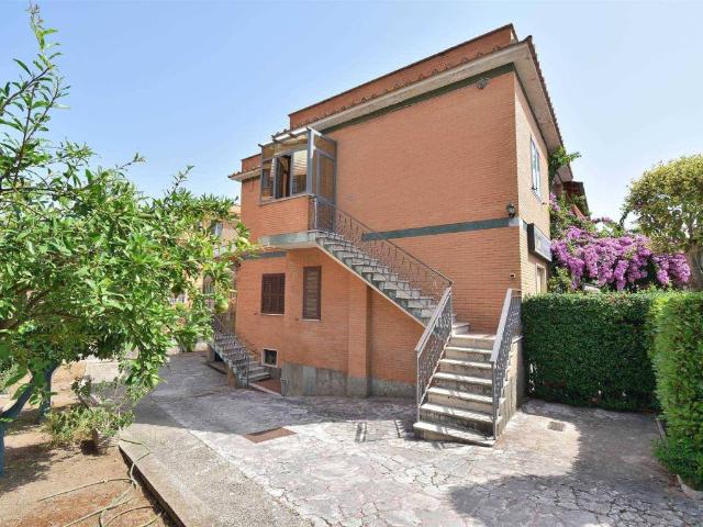 Appartamento in vendita a Marino RM