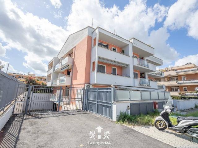 Appartamento in vendita a Marino RM