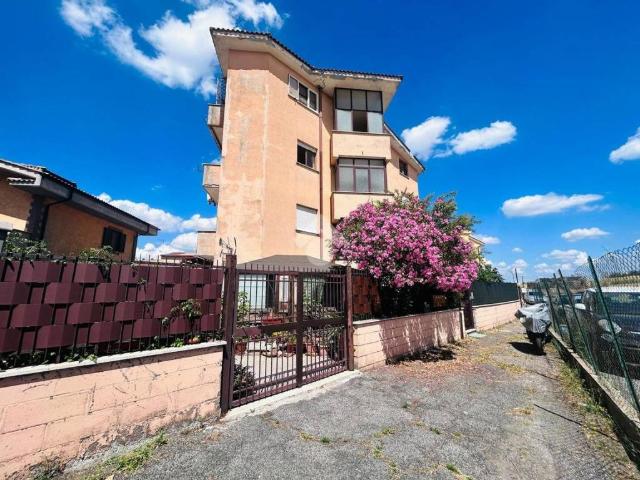 Appartamento in vendita a Marino RM