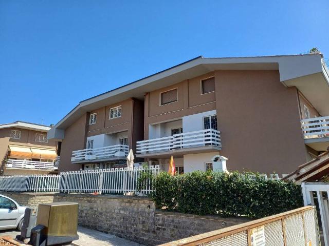 Appartamento in vendita a Marino RM