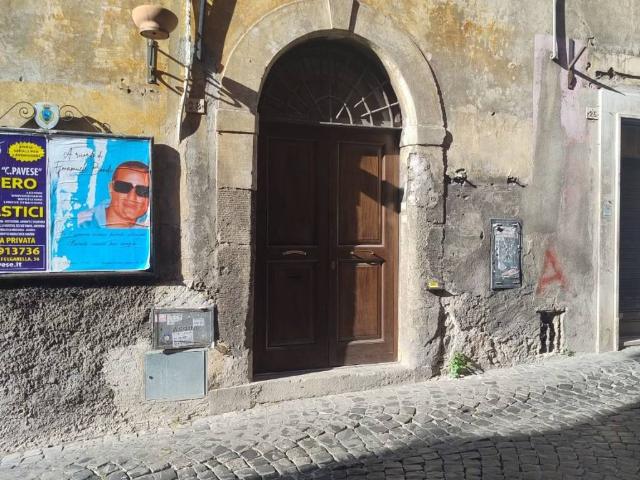 Appartamento in vendita a Marino RM