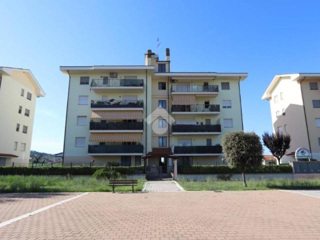 Appartamento in vendita a Martinsicuro via Ettore Petrolini, 11, Villa Rosa