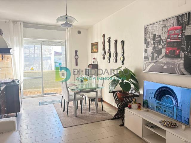 Appartamento in vendita a Martinsicuro, Zona Mare