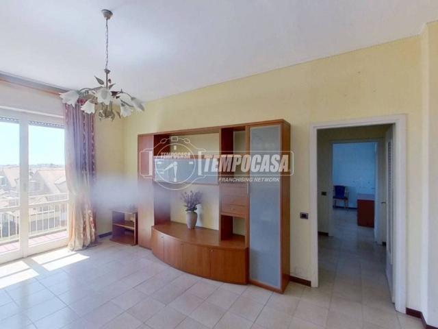 Appartamento in vendita a Meda MB