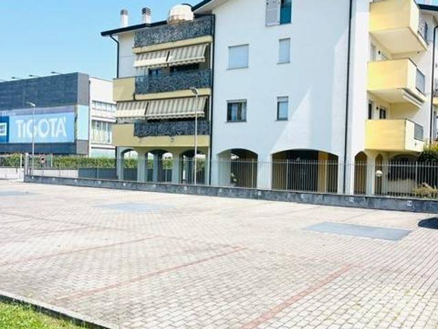 Appartamento in vendita a Meda MB