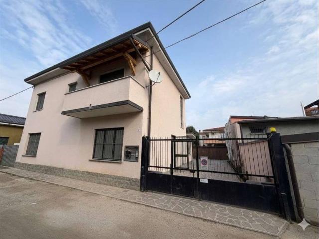 Appartamento in vendita a Meda MB