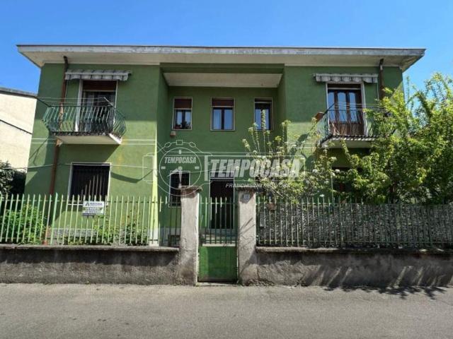 Appartamento in vendita a Melegnano