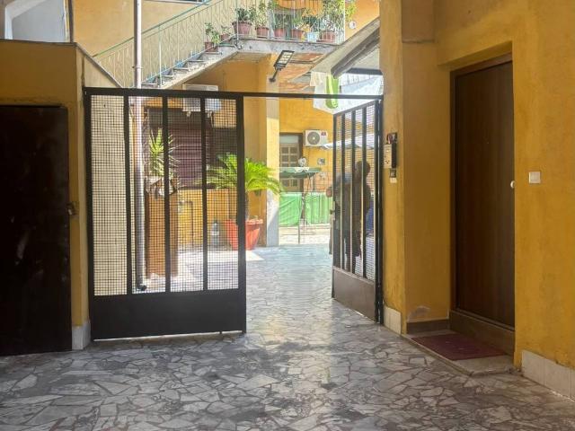 Appartamento in vendita a Melito di Napoli NA