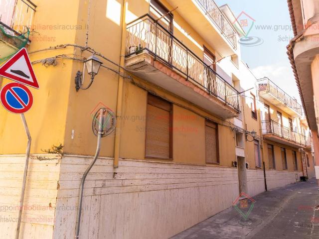 Appartamento in vendita a Melilli SR
