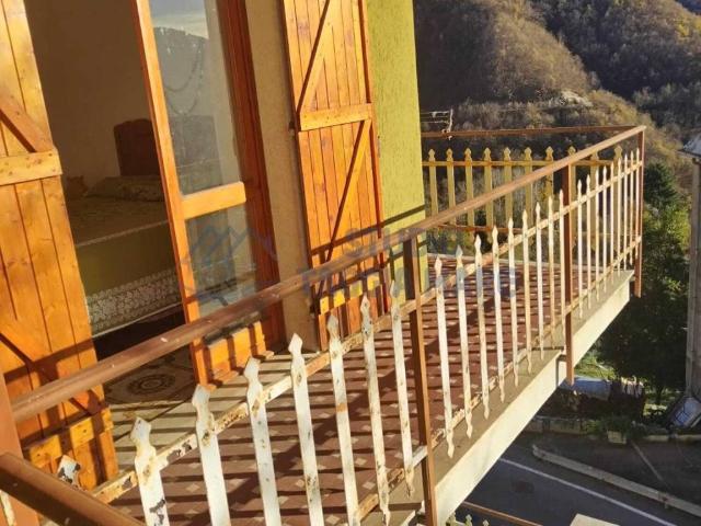 Appartamento in vendita a Mendatica IM