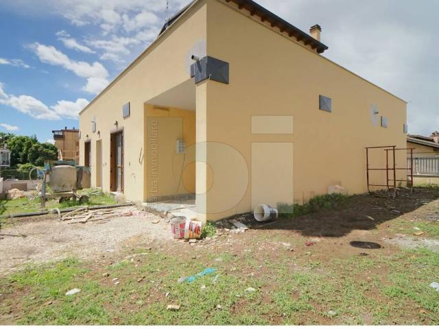 Appartamento in vendita a Mentana RM