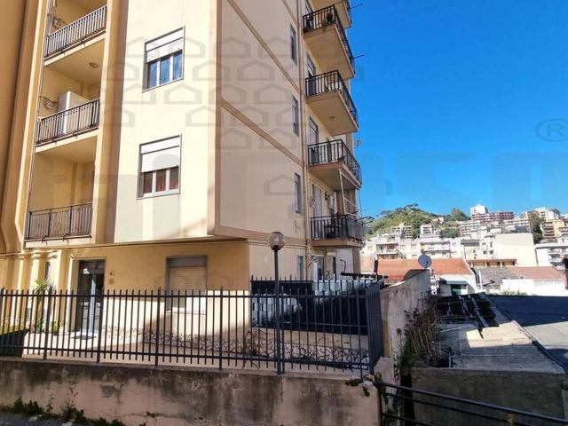 Appartamento in vendita a Messina