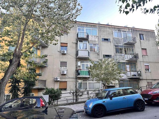 Appartamento in vendita a Messina