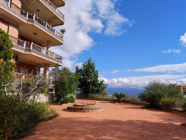 Appartamento in vendita a Messina