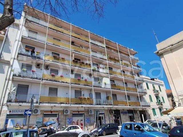 Quadrilocale in vendita a Messina, Giostra