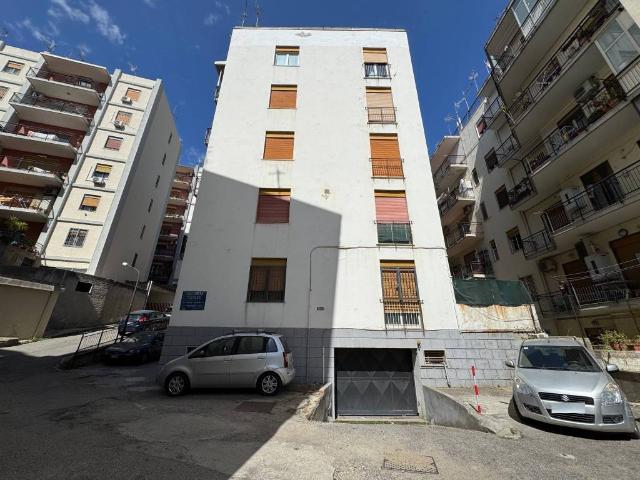 Appartamento in vendita a Messina ME