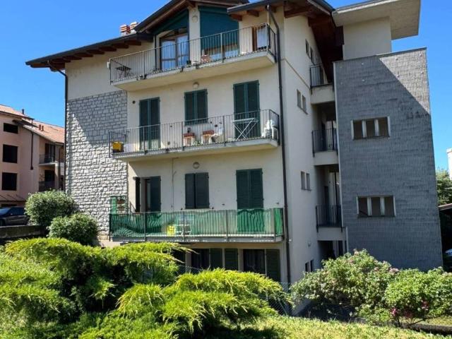 Appartamento in vendita a Merone CO