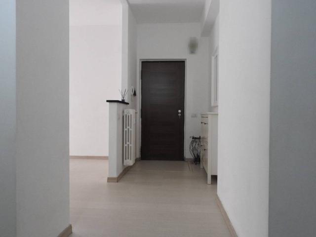 Appartamento in vendita a Merate LC
