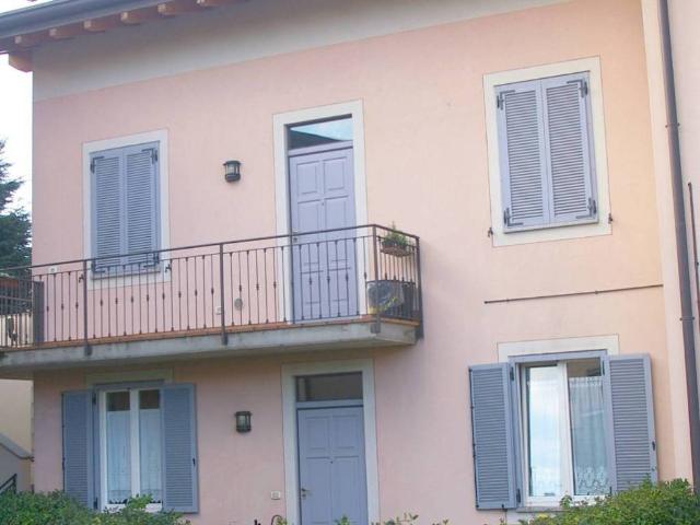 Appartamento in vendita a Merate LC