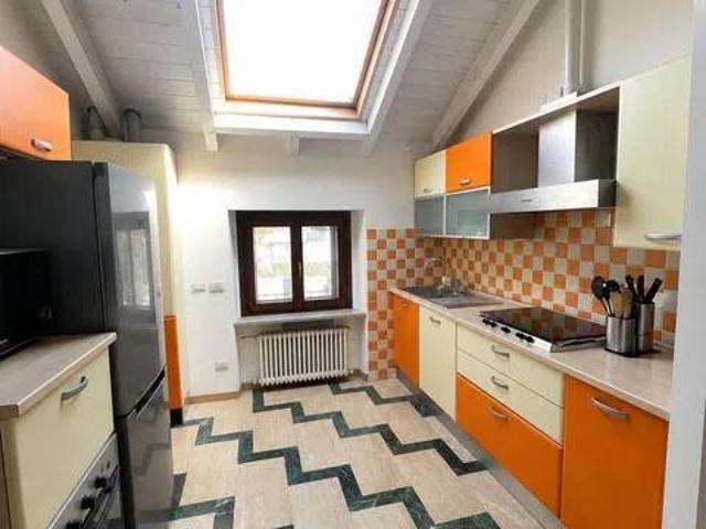 Appartamento in vendita a Mezzago MB