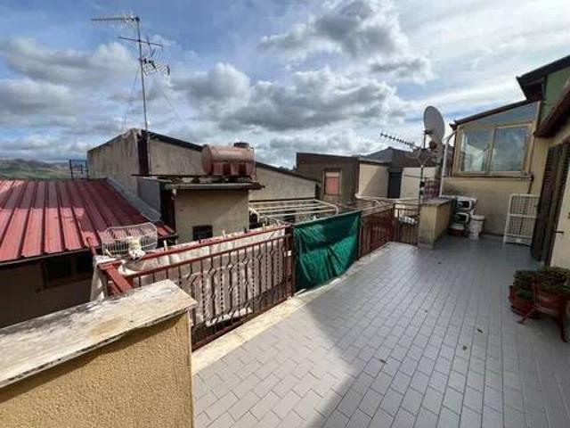 Appartamento in vendita a Mezzojuso PA