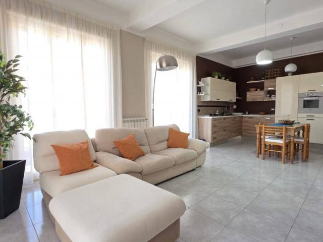 Appartamento in vendita a Milazzo ME