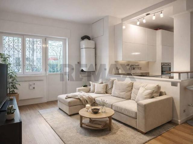 Appartamento in vendita a Milano via Abbadesse, 52, Zara