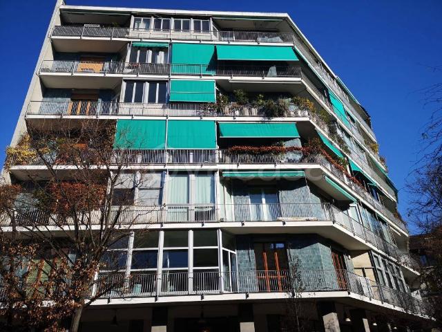 Appartamento in vendita a Milano via Bordighera, 4, Famagosta