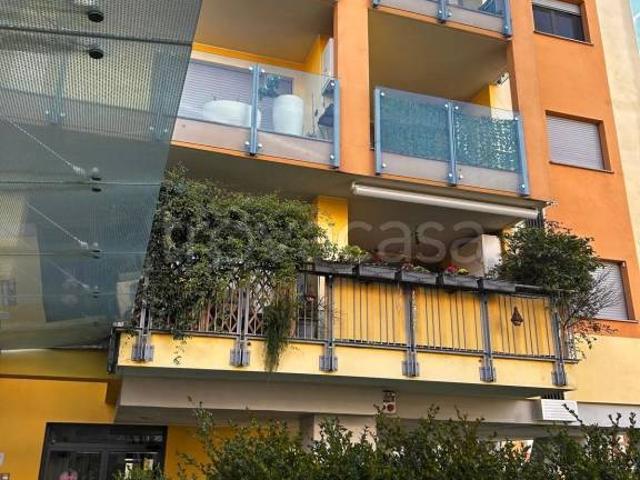 Appartamento in vendita a Milano via Bernardo Rucellai, Precotto