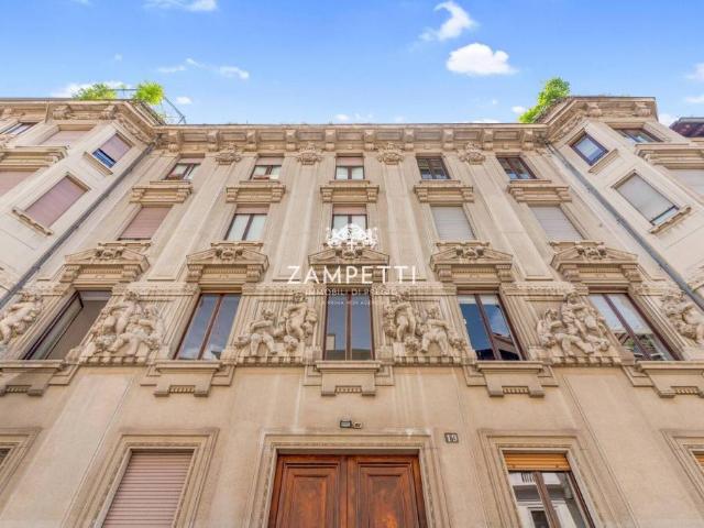 Appartamento in vendita a Milano via Bernardino Telesio, Pagano