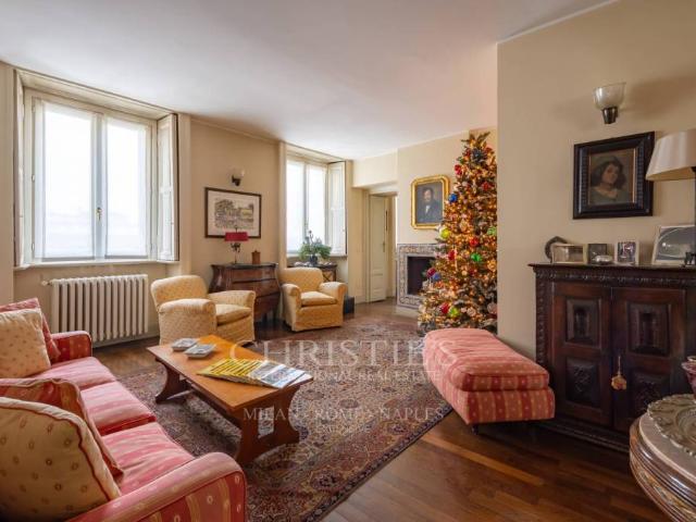 Appartamento in vendita a Milano via Filippo Corridoni, 8, Guastalla