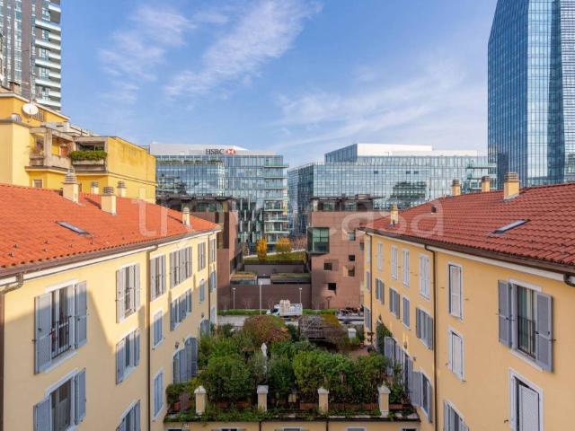 Appartamento in vendita a Milano via Marco Polo, 9, Porta Nuova
