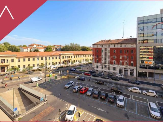 Appartamento in vendita a Milano via Polesine, 33, Corvetto