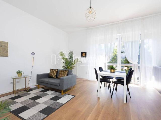 Appartamento in vendita a Milano via Pergine, 4, Monte Stella