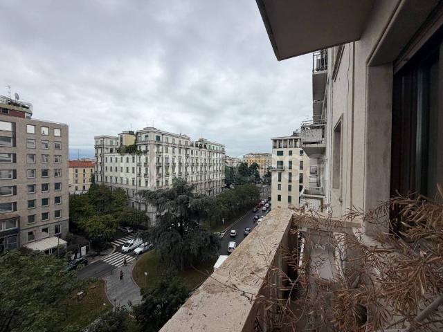 Appartamento in vendita a Milano viale Bianca Maria, 9, Guastalla