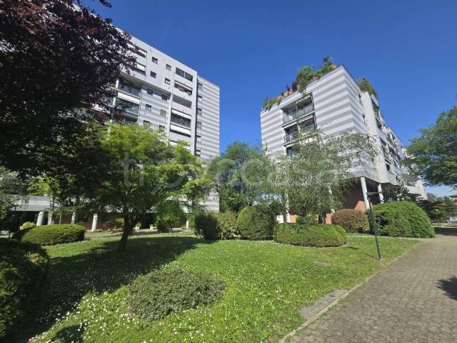 Appartamento in vendita a Milano, Bisceglie