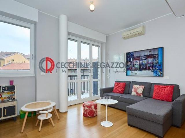 Appartamento in vendita a Milano, Bocconi