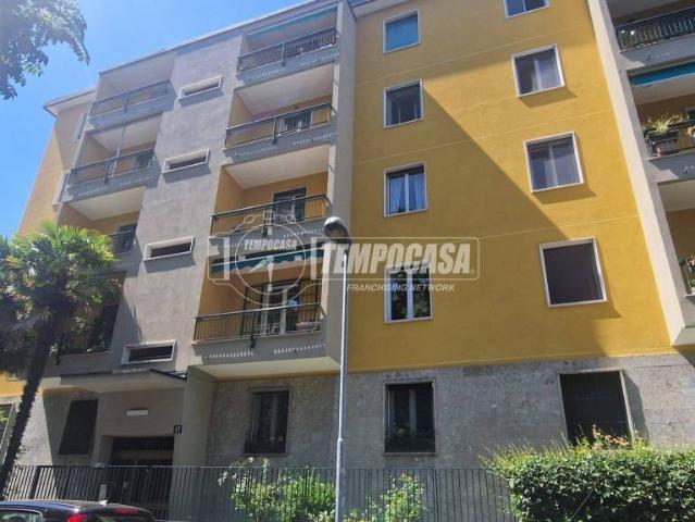 Appartamento in vendita a Milano, Cenisio