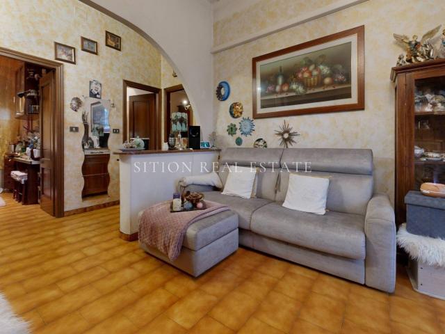 Appartamento in vendita a Milano, Certosa