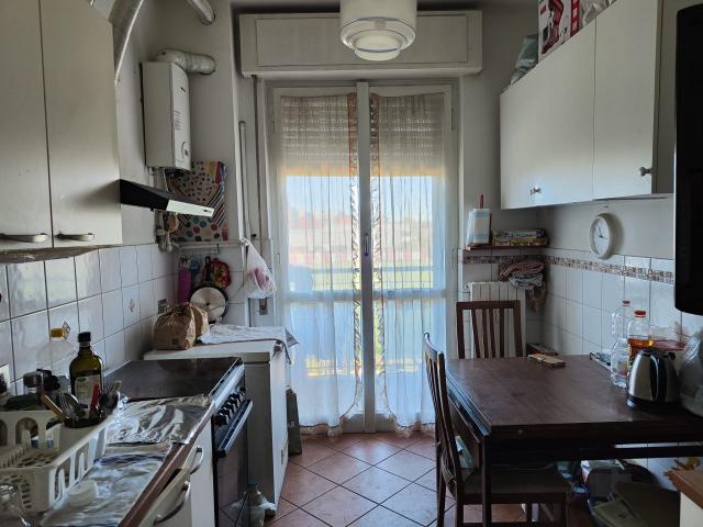 APPARTAMENTO in VENDITA a MILANO CIMIANO / PADOVA / CASSINELLO di 3 vani