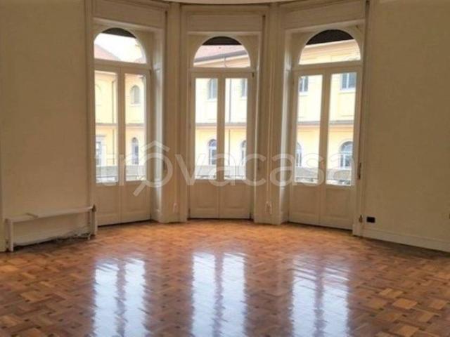 Appartamento in vendita a Milano corso Venezia, San Babila