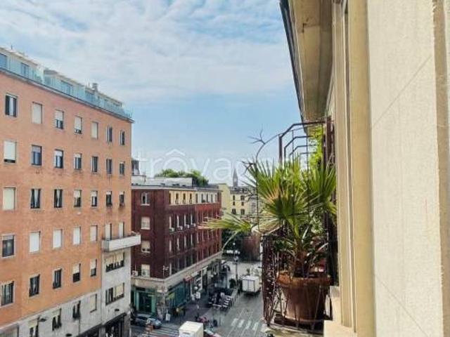 Appartamento in vendita a Milano corso di Porta Ticinese, Carrobbio