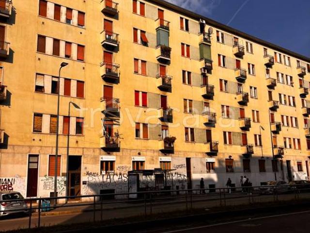 Appartamento in vendita a Milano, Famagosta