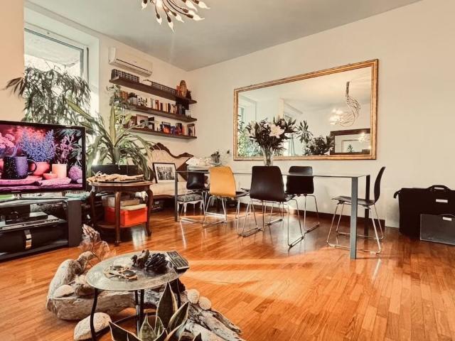 APPARTAMENTO in VENDITA a MILANO LORETO / PIOLA / PADOVA di 3 vani