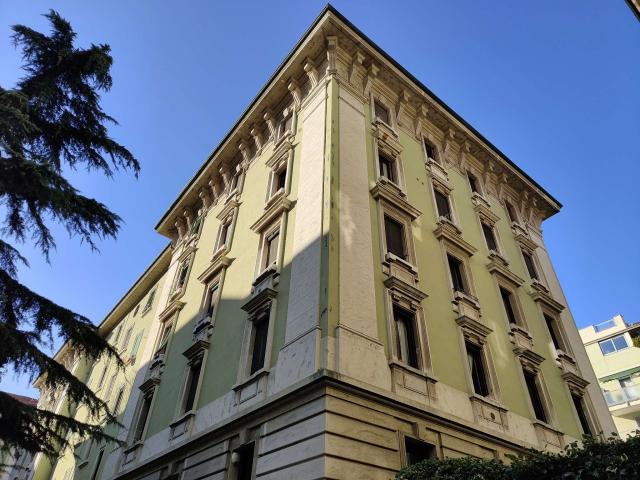 APPARTAMENTO in VENDITA a MILANO MACIACHINI / ISTRIA / TESTI di 3 vani
