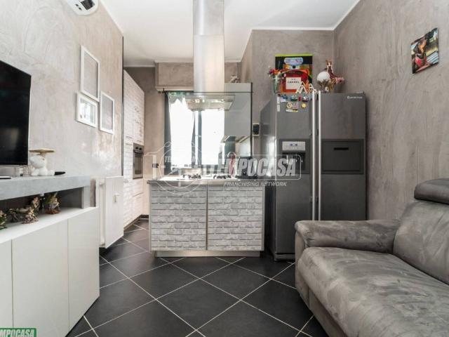 Appartamento in vendita a Milano MI