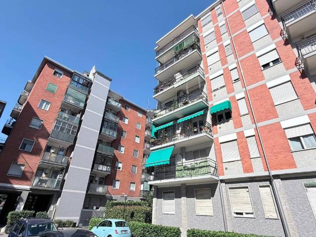 Appartamento in vendita a Milano MI