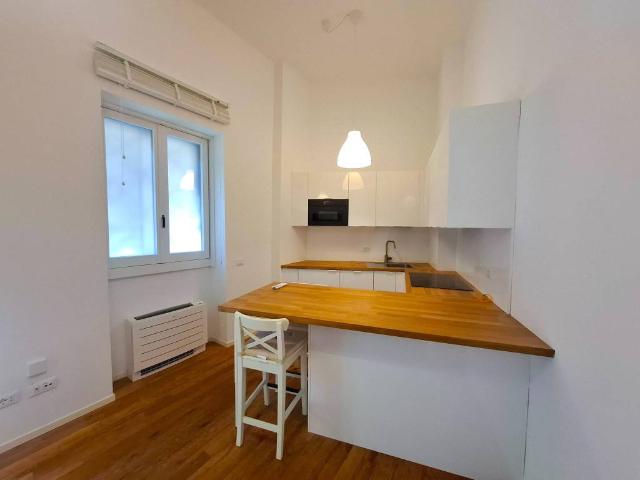 Appartamento in vendita a Milano MI