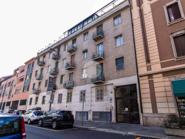 Appartamento in vendita a Milano MI